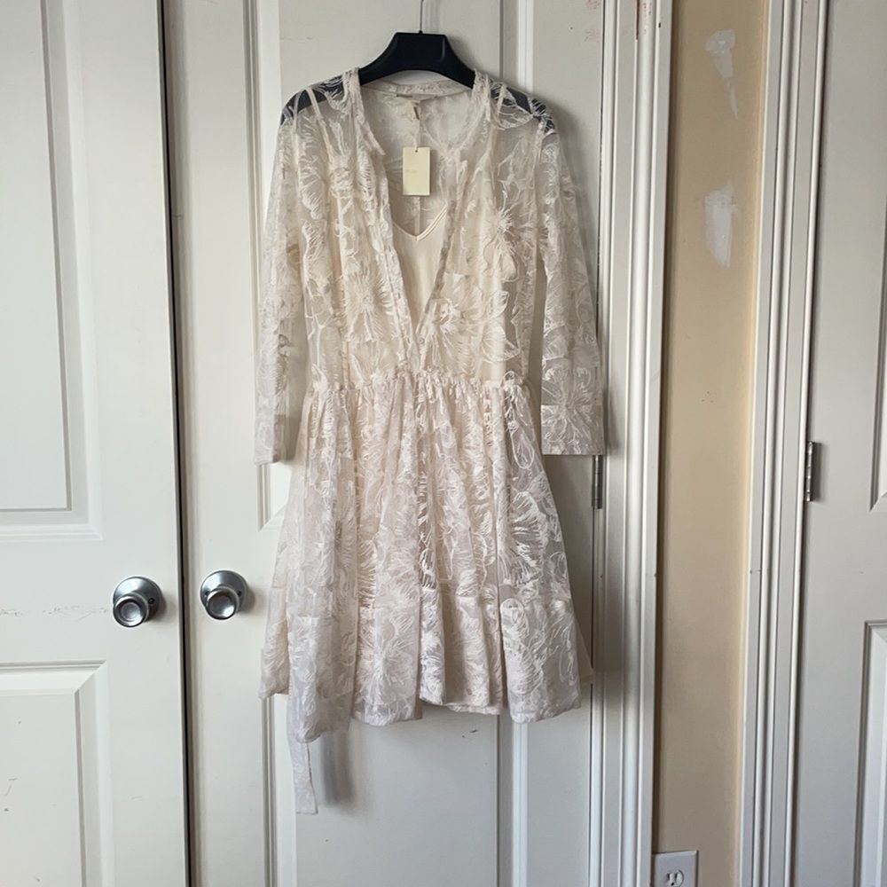 Maje Embroidered Dress - Picture 5 of 8
